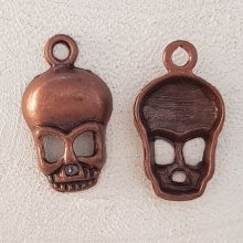 Colgante de calavera y tibias cruzadas N°06