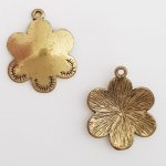 Charm Flor Metal N°021 Oro Viejo