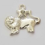 Colgante signo zodiacal Leo Plata Metal N°04 con strass