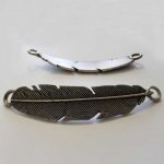 Breloque pendentif Argent en Zamac N°006 Plume Courbé