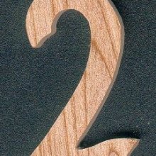 Número 2 en la marca de madera de 5 cm
