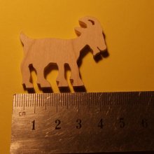 figurita de cabra miniatura grosor 3mm adorno para pintar y pegar madera maciza hecha a mano