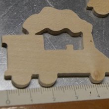 locomotora figurita, marcador, miniaturas ocio creativo adorno madera scrapbooking hecho a mano