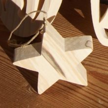 Estrella 5x5 cm en madera maciza de abedul, decoración navideña hecha a mano