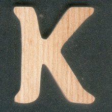 Letra K de madera de fresno altura 5 cm
