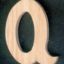 Letra Q de madera maciza para pintar y pegar, hecha a mano