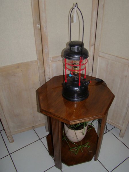 Antigua l&aacute;mpara de gas inglesa