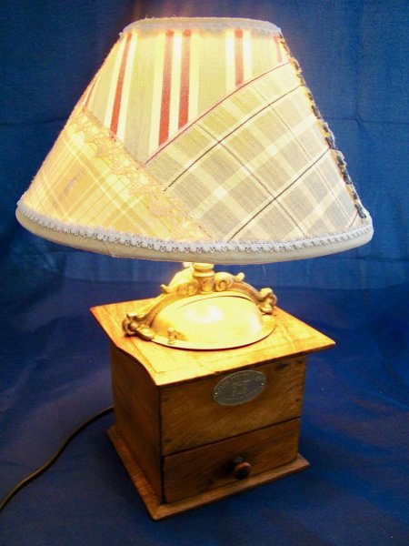 L&aacute;mpara molinillo de caf&eacute; de estilo r&uacute;stico