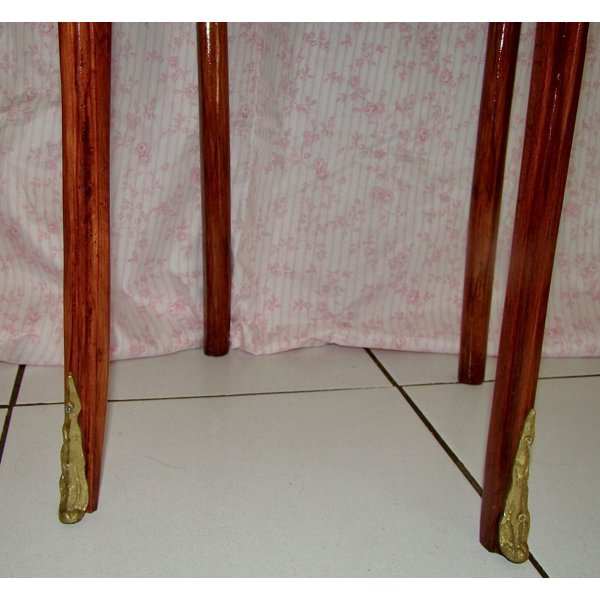 C&oacute;moda peque&ntilde;a Tempus Fugit 