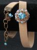 Bracelet Cuir naturel,  bijou Swarovski turquoise