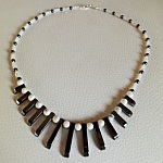 Kit collier Cléopatre hématites et Howlites