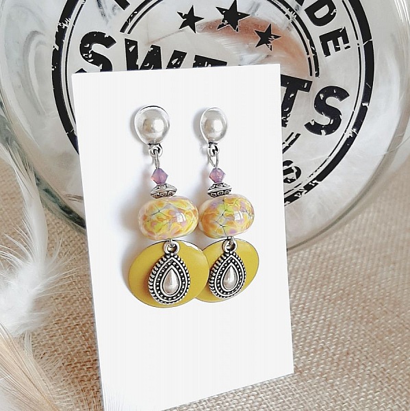 pendientes de dise&ntilde;o en an&iacute;s verde y gota de plata envejecida