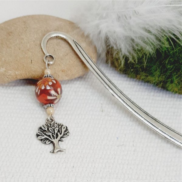 marque page argent&eacute; avec signet uni et pendentif symbole arbre de vie et une perle tons Terre