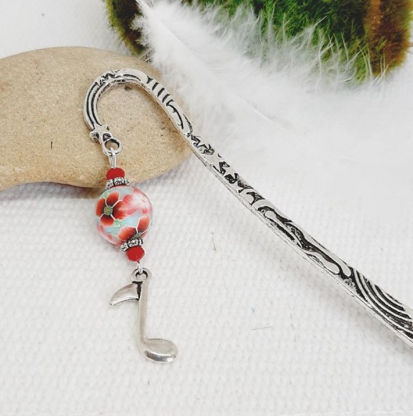 marcap&aacute;ginas con motivo de nota musical plateada y bonito dise&ntilde;o de amapola hecho a mano