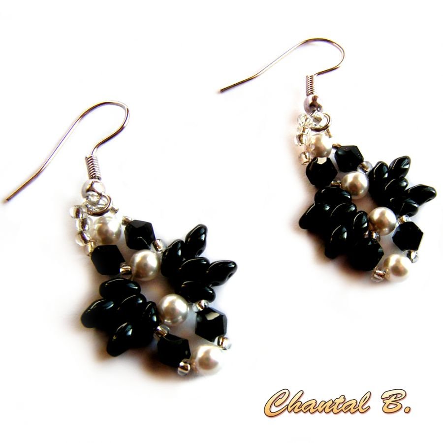 pendientes noche swarovski blanco perlas de vidrio negro