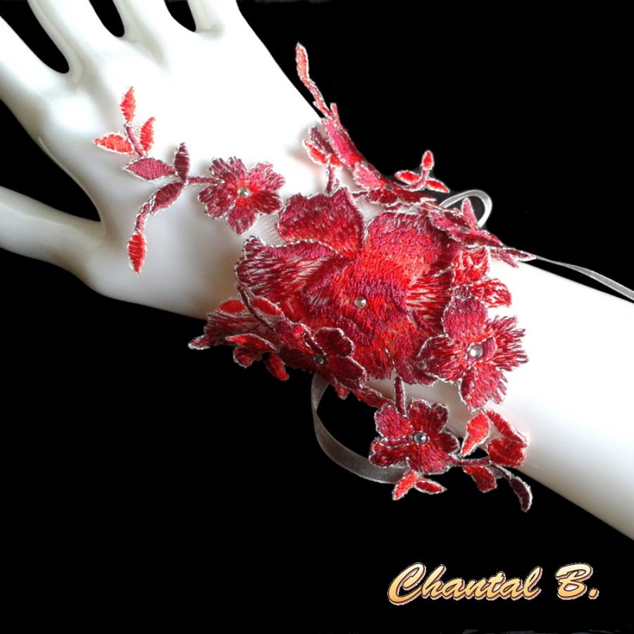 Glamurosa pulsera brazalete para boda de encaje rojo y strass