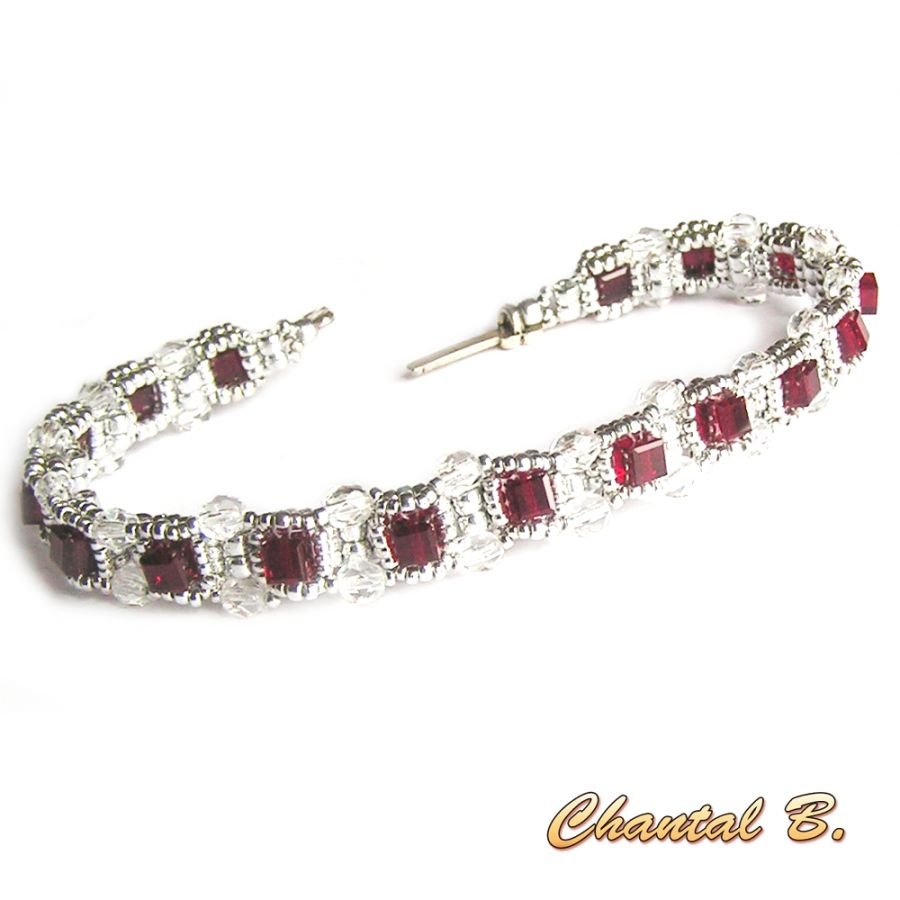 Pulsera San Valentín swarovski siam cube preciosas cuentas tejidas swarovski y plata