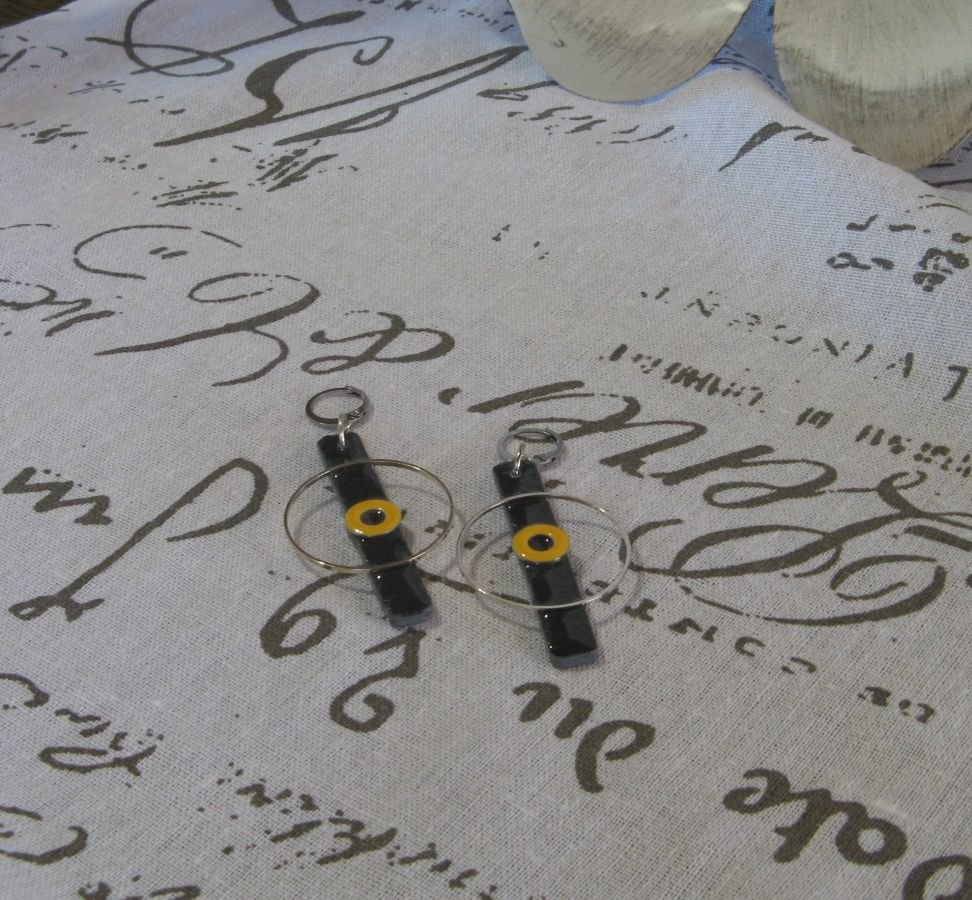 Longues Boucles d'Oreille Femme Noir et Jaune en Ardoise; Création Unique