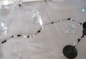Guirnalda de mesa de cristal blanco y negro