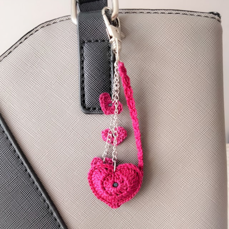 Bolso "Corazón" joya Fucsia