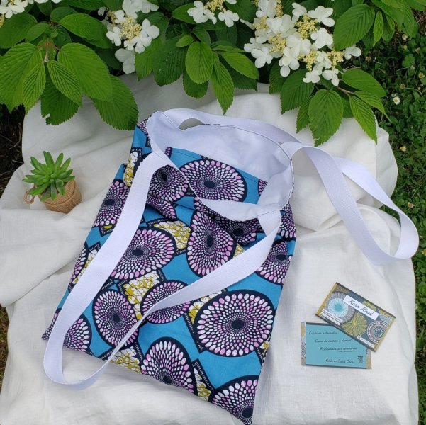 Sac &agrave; bandouli&egrave;re en coton wax