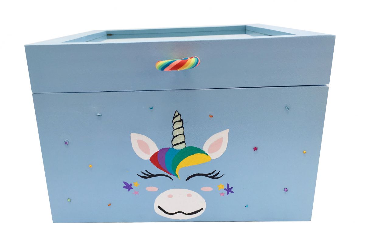 Caja de madera con tapa de cristal. Modelo : unicornio azul