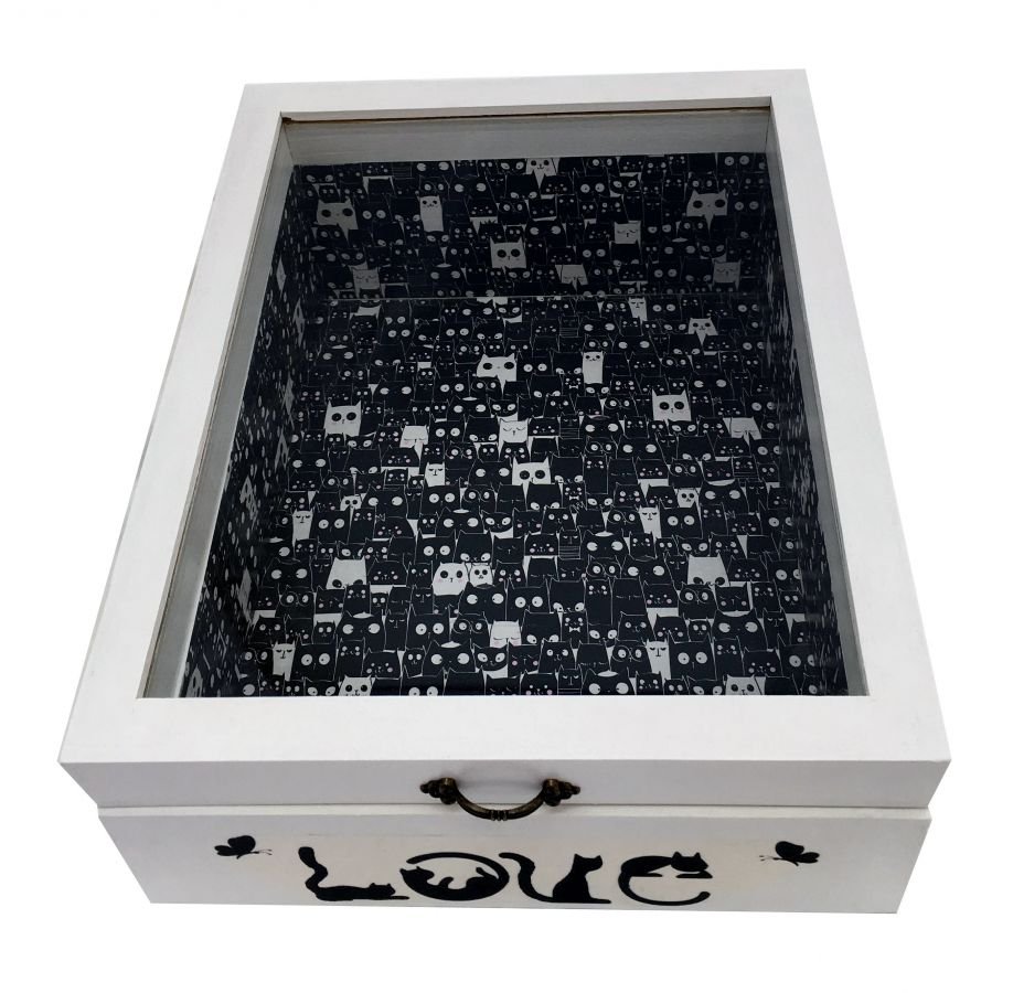 Caja de madera con tapa de cristal. Modelo : love cat