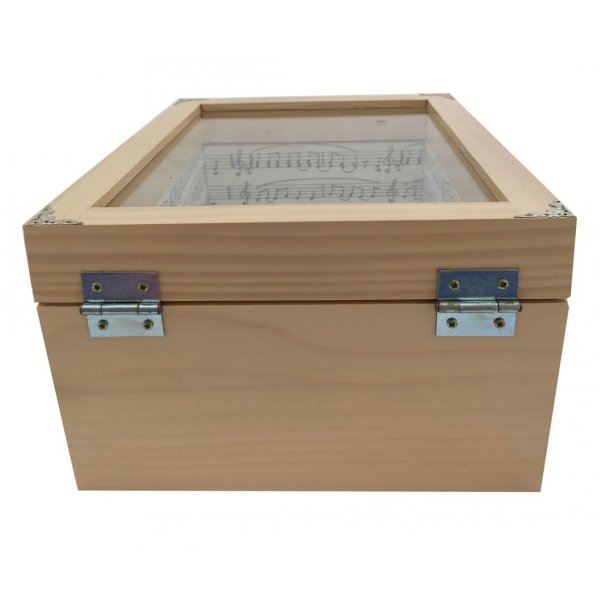 Boite en bois inclin&eacute;e et son couvercle en verre. Model : cl&eacute; musicale