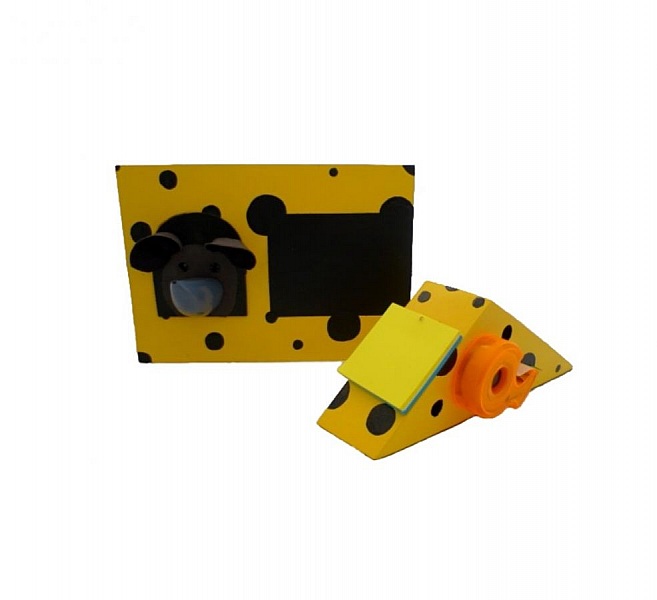 Set de vuelta al cole en madera modelo : rat&oacute;n Portal&aacute;pices y perchero de pared con pinza