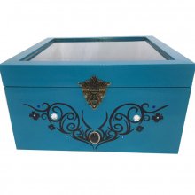 Caja de madera con tapa de cristal. Modelo : tribal azul