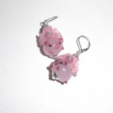 Originales pendientes flor rosa con perlas y cerditos de cristal
