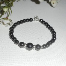 Pulsera con piedras de hematites y plata 925