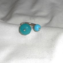 Original anillo de doble piedra azul en jade y turquenita y plata 925