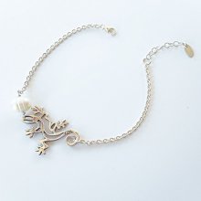 Pulsera de perlas cultivadas y geiko en cadena de plata 925