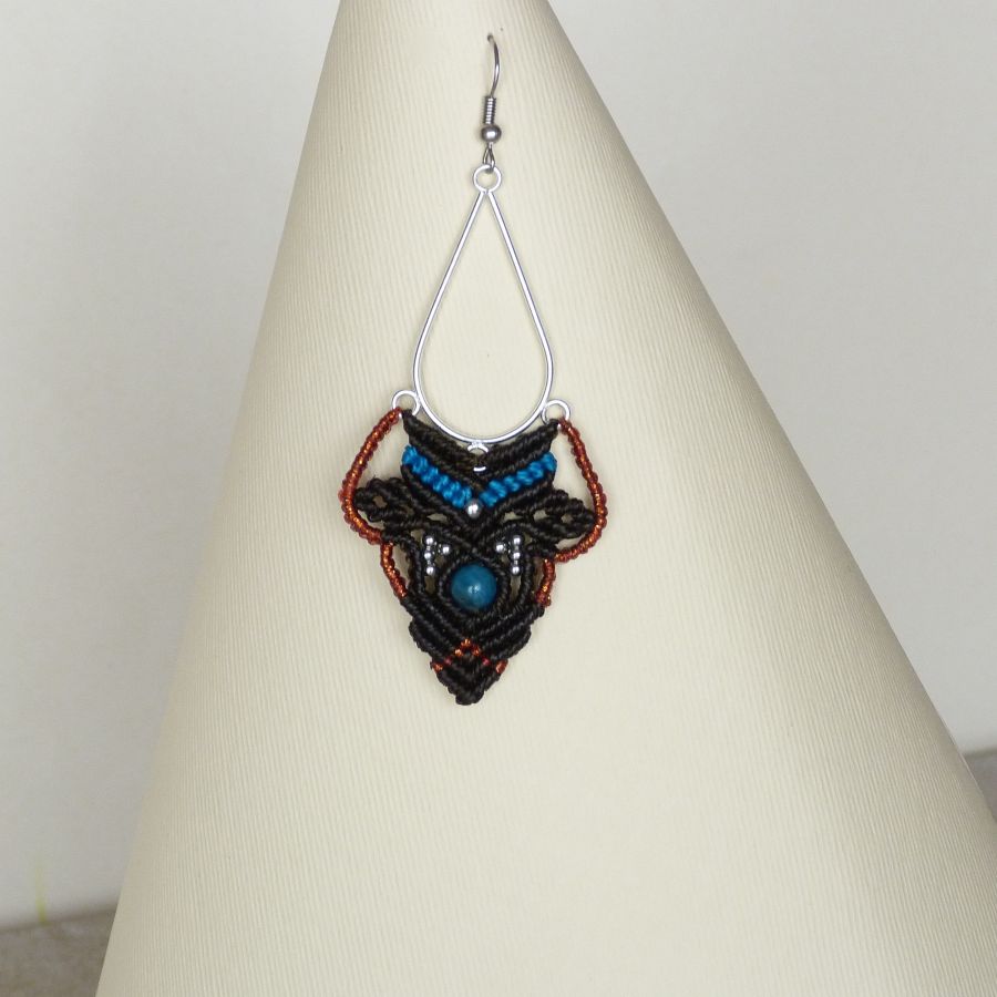 Pendientes de micromacramé marrón, azul turquesa y cobre