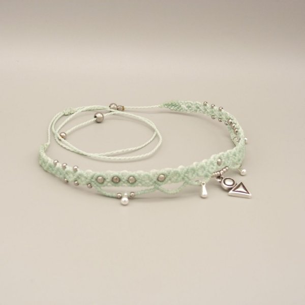 Collar gargantilla micro macram&eacute; verde menta agua