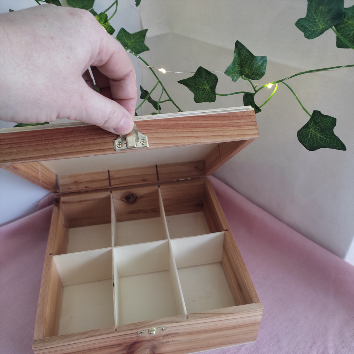 Caja de madera pirograbada y grabada para personalizar
