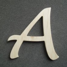 Letra de madera modelo DULCE