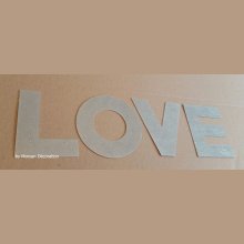 Letra decorativa de zinc LOVE 30 cm