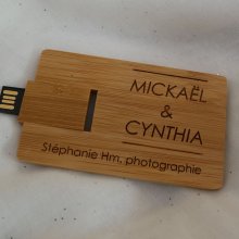 Llave USB de 32 GB Tarjeta de madera de bambú carbonizada personalizable mediante grabado