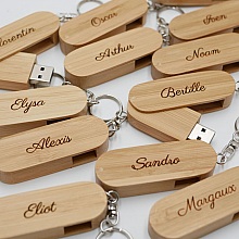 Llavero USB de bambú de 16 GB para grabar y personalizar