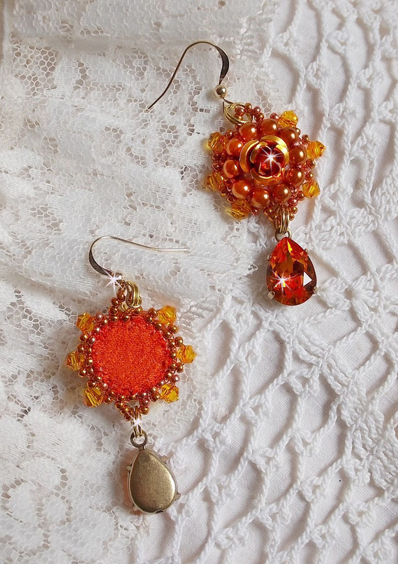 BO Lady en naranja bordado con cristales Swarovski Tangerine, cuentas de semillas y cuentas de cristal bohemio