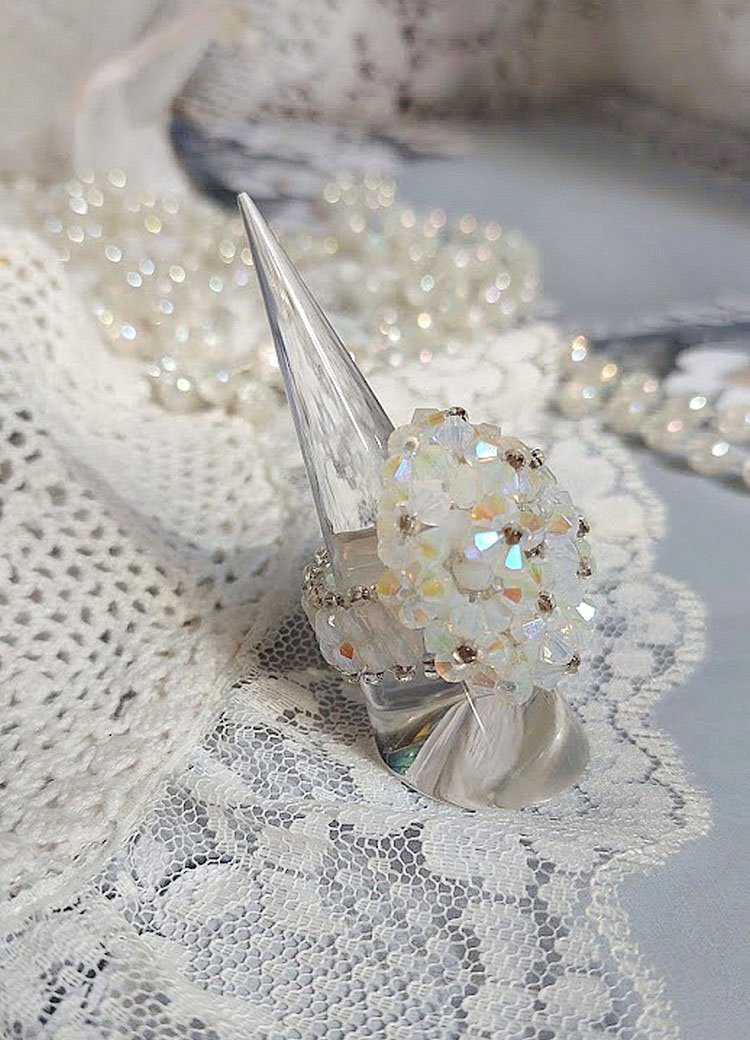Anillo de cristal con facetas y hiladores de cristal Swarovski