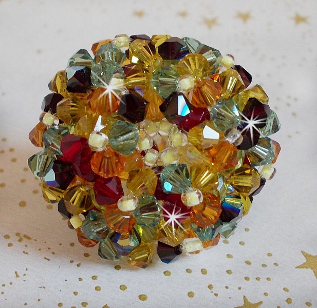 Bague Proven&ccedil;al avec des Cristaux de Swarovski et perles de boh&ecirc;me