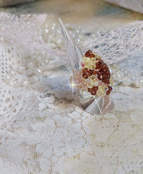 Anillo de estrella con facetas de cristal Swarovski y hiladores