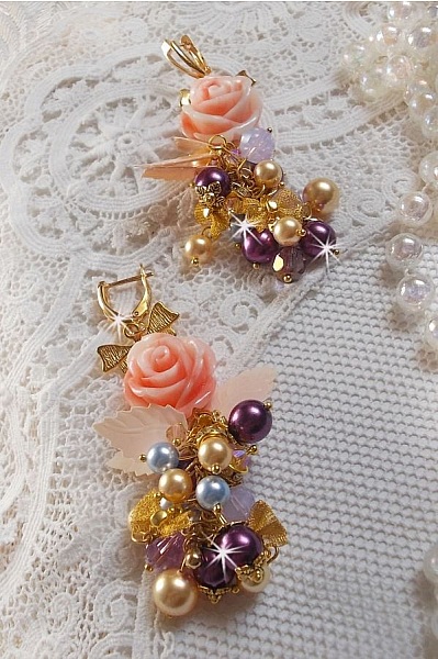 BO Bell'issim P&ecirc;che et Cr&egrave;me avec des Cristaux de Swarovski 