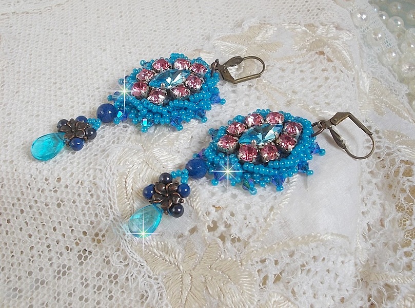 BO Belle Epoque bordado con cristales de Swarovski, cuentas de metal, perlas redondas y cuentas de rocalla