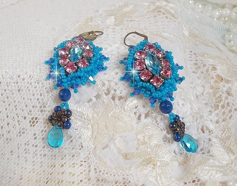 BO Belle Epoque bordado con cristales de Swarovski, cuentas de metal, perlas redondas y cuentas de rocalla