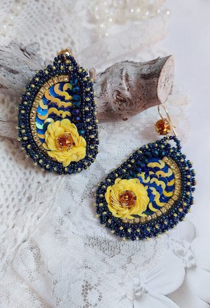 BO Cara Royal Soleil brod&eacute;es avec perles verres, sequins, rocailles et perles Cristal Swarovski