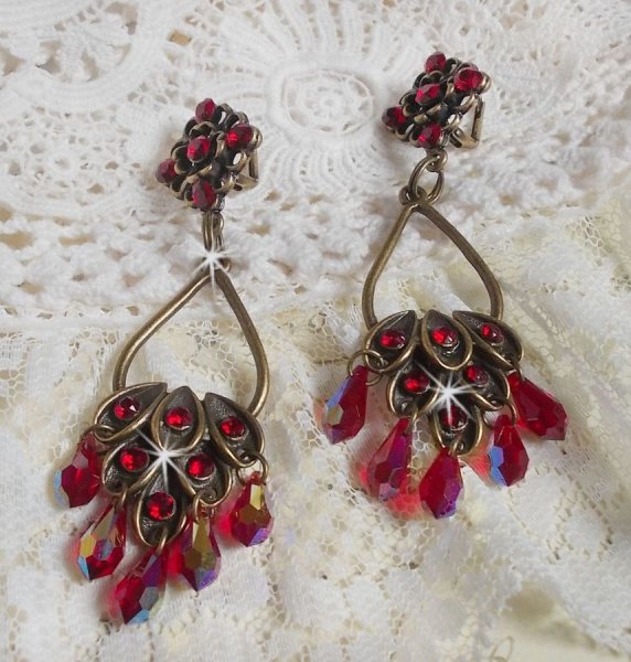 Colecci&oacute;n BO Irresistible Ruby montada en portavelas con cristales de Swarovski